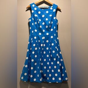 Dressbarn Sleeveless Blue & white Polka Dot A-Line Knee Length Pockets Size 6